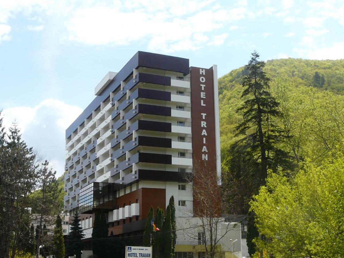 Hotel Traian Caciulata Călimăneşti 외부 사진