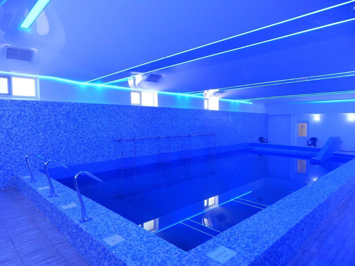 Hotel Traian Caciulata Călimăneşti 외부 사진