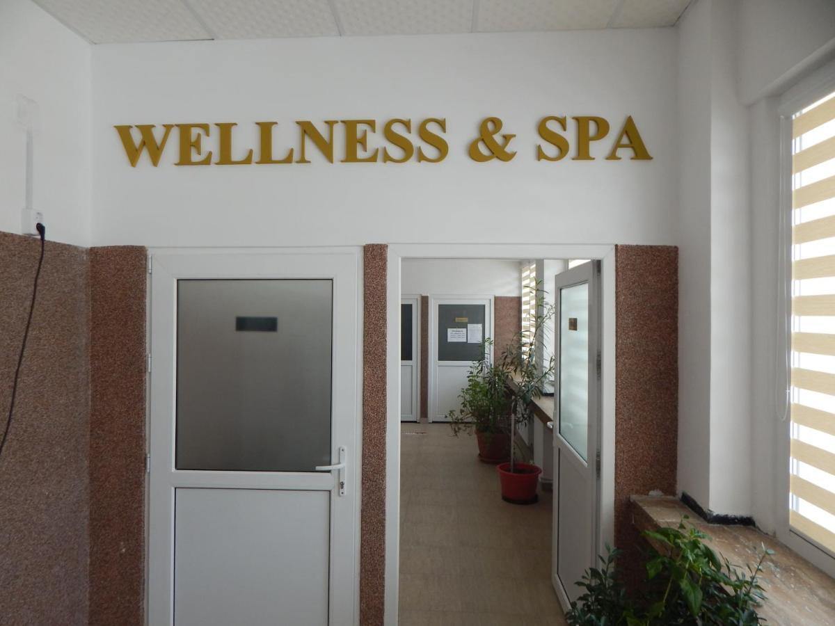 Hotel Traian Caciulata Călimăneşti 외부 사진